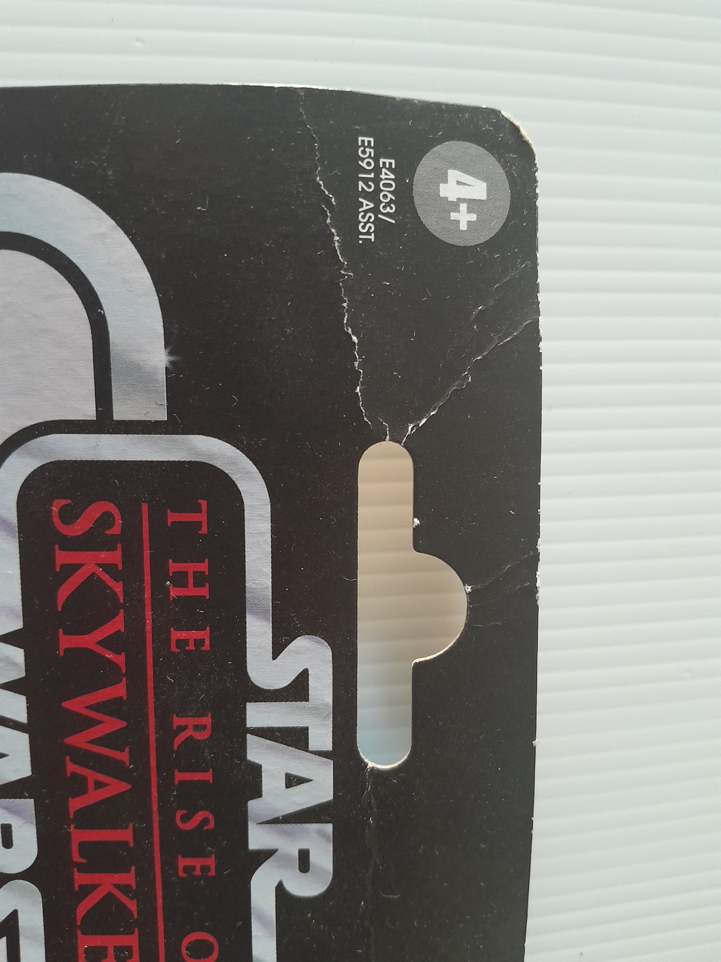 Star Wars: The Vintage Collection Knight Of Ren (Damaged cardback)