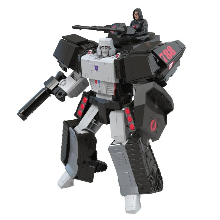 Transformers Collaborative G.I. Joe x Transformers Megatron H.I.S.S. Tank & Baroness