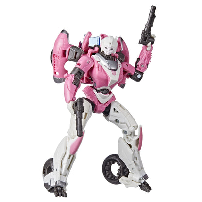 Transformers Generations Studio Series Deluxe Class Arcee